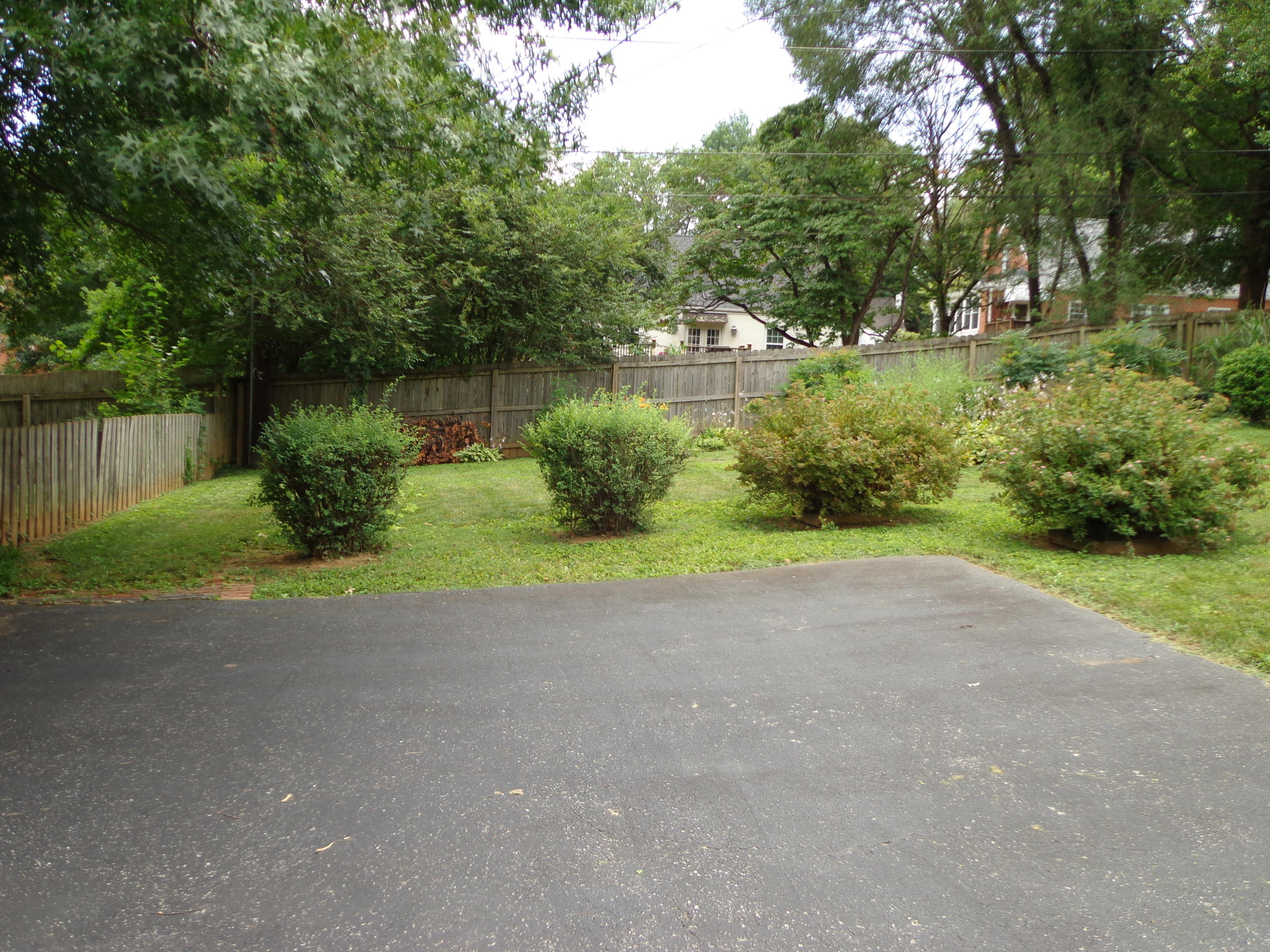 2330 Carlton Road Southwest Roanoke, VA 24015 - Photo 49 of 54 DSC04295