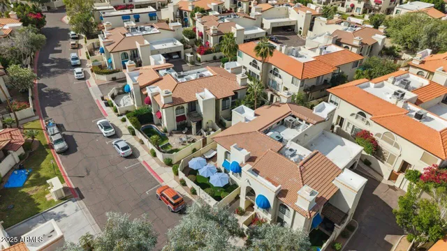 $370,000 | 5002 East Siesta Drive, Unit 2, Phoenix, AZ 85044