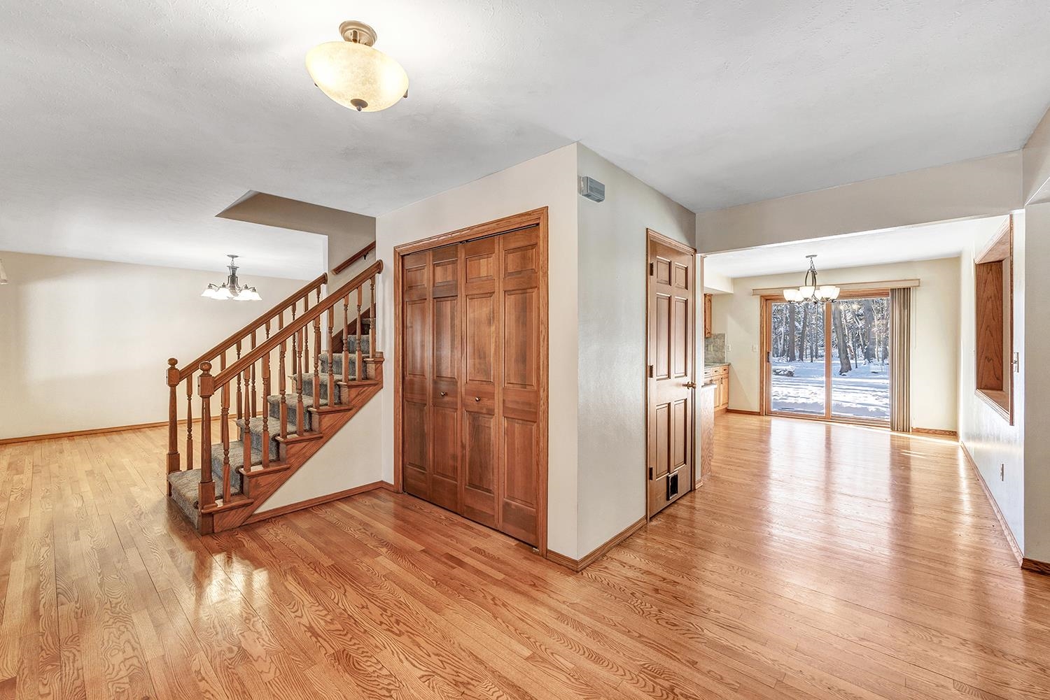 3398 Wilderness Trail Suamico, WI 54313 - Photo 17 of 42