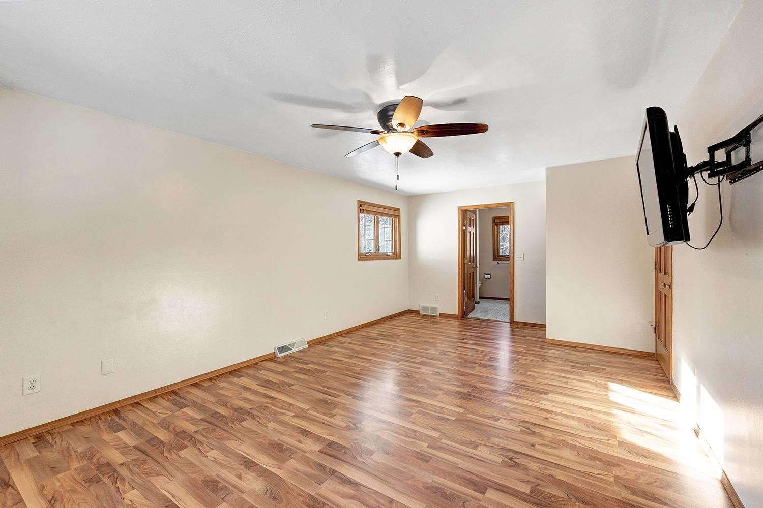 3398 Wilderness Trail Suamico, WI 54313 - Photo 19 of 42