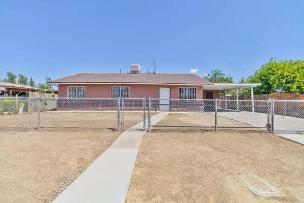 $235,000 | 33112 West El Progresso Avenue, Cantua Creek, CA 93608