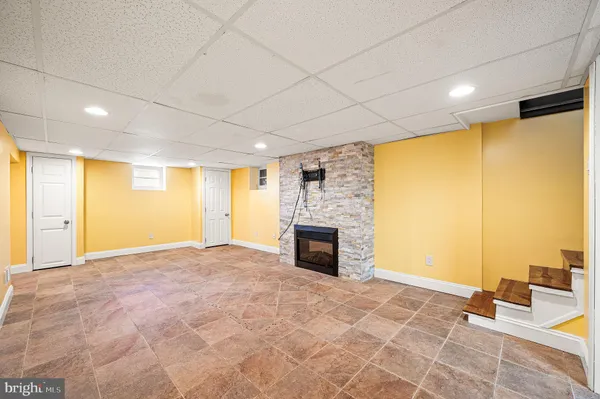 $379,900 | 5946 Chichester Avenue, Aston, PA 19014