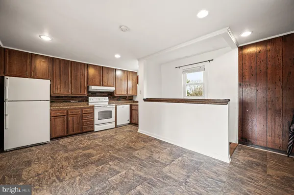 $379,900 | 5946 Chichester Avenue, Aston, PA 19014