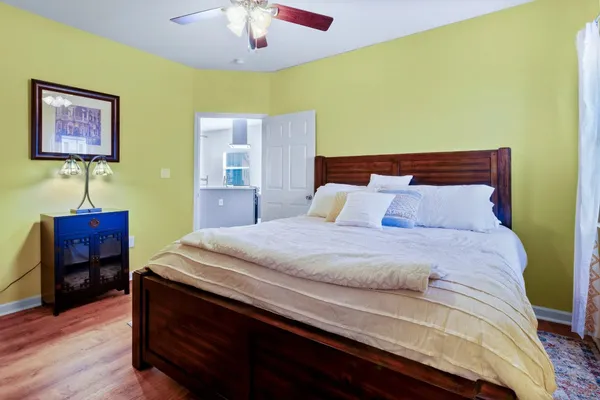 $1,800 | 400 Woodland Shores Drive, Point Blank, TX 77364