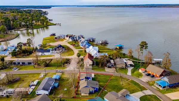 $1,800 | 400 Woodland Shores Drive, Point Blank, TX 77364