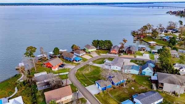 $1,800 | 400 Woodland Shores Drive, Point Blank, TX 77364