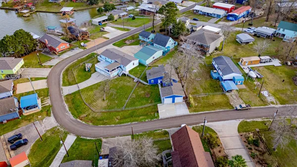 $1,800 | 400 Woodland Shores Drive, Point Blank, TX 77364