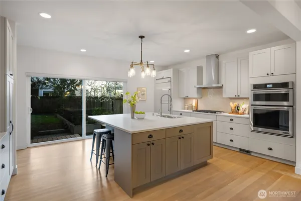 $1,750,000 | 10317 Sand Point Way Northeast, Seattle, WA 98125