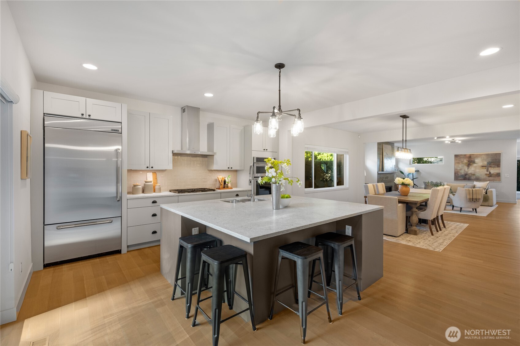 10317 Sand Point Way Northeast Seattle, WA 98125 - Photo 14 of 40