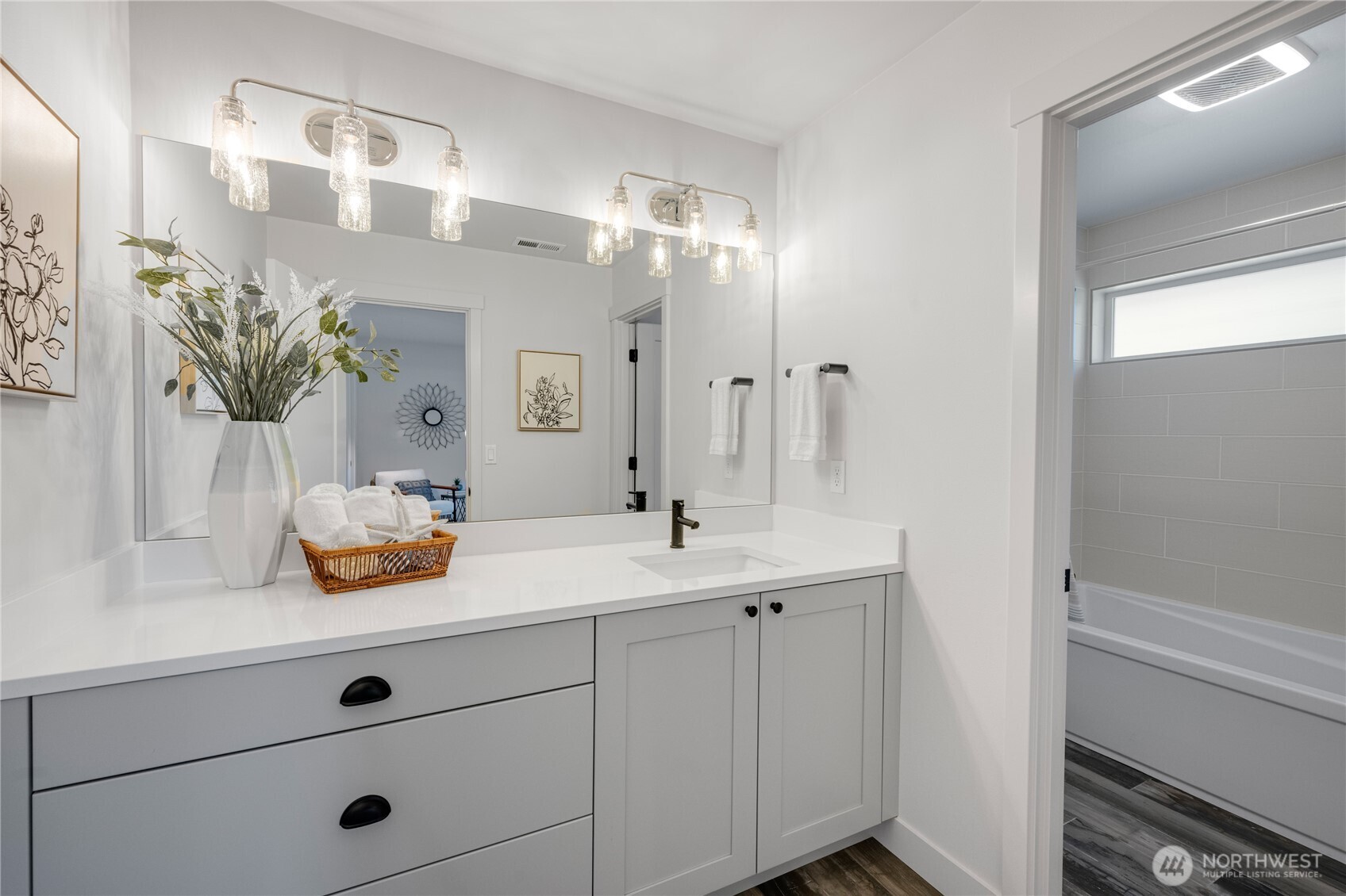 10317 Sand Point Way Northeast Seattle, WA 98125 - Photo 29 of 40