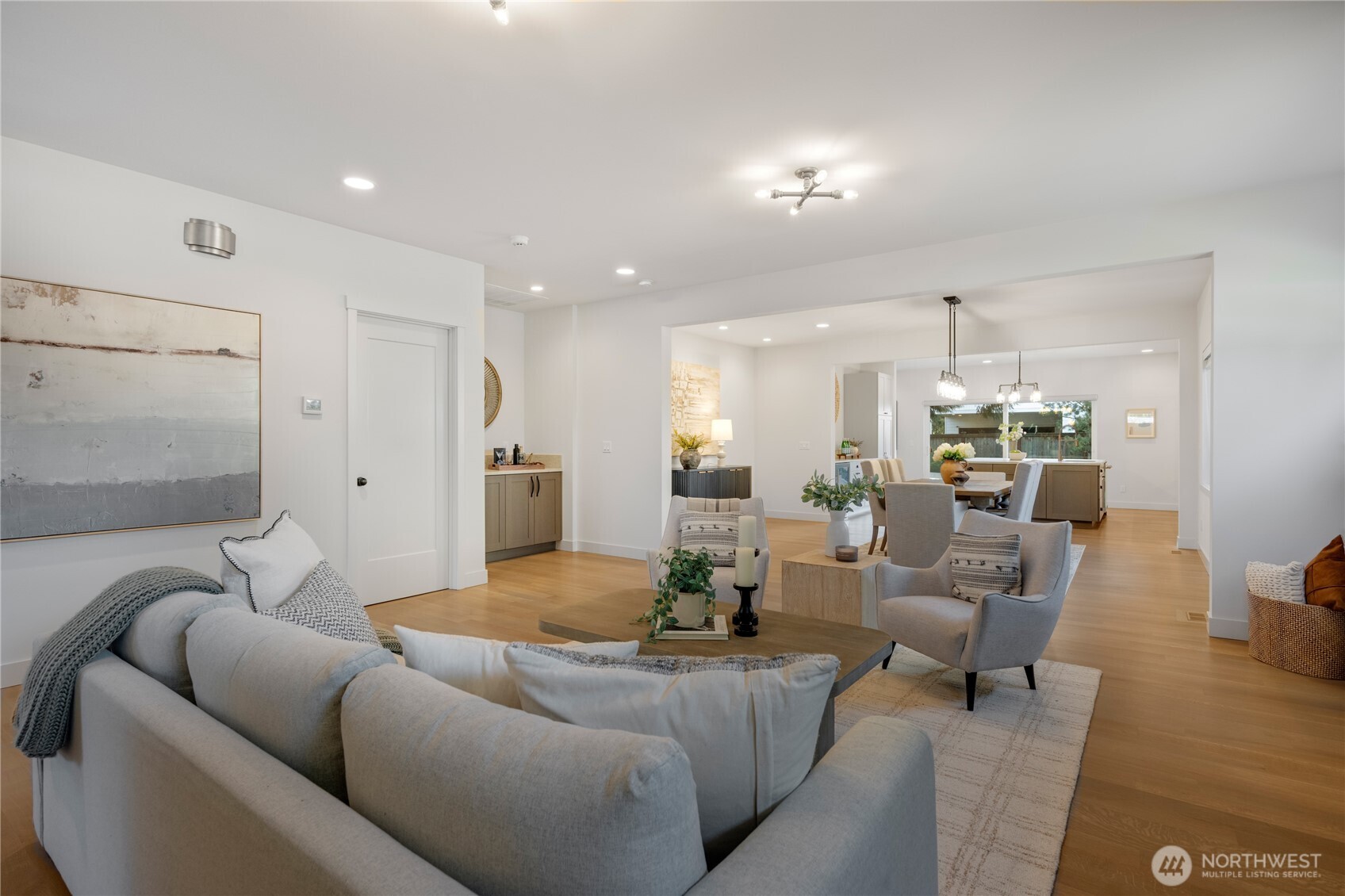 10317 Sand Point Way Northeast Seattle, WA 98125 - Photo 7 of 40