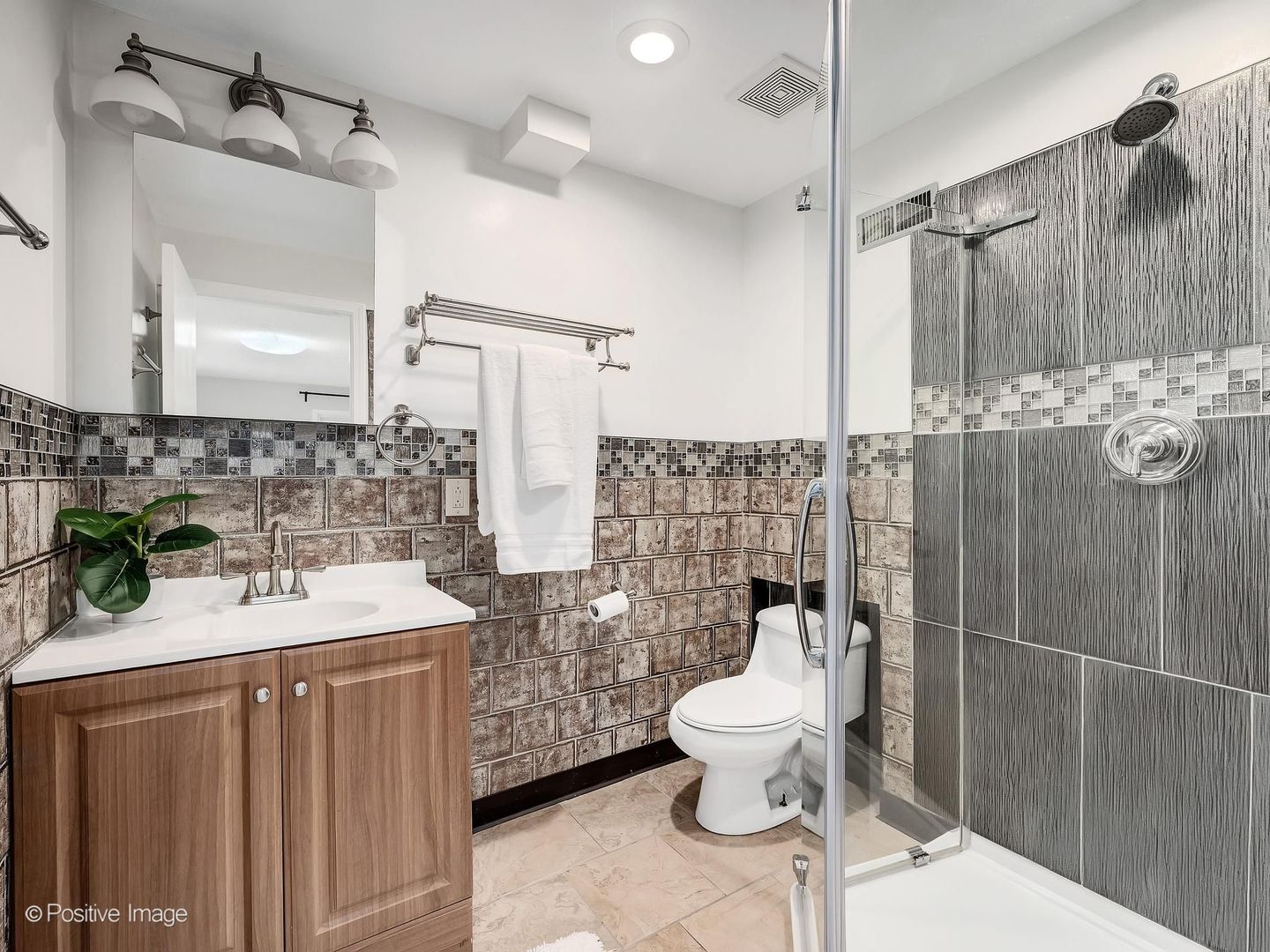 720 East 22nd Street Lombard, IL 60148 - Photo 16 of 27