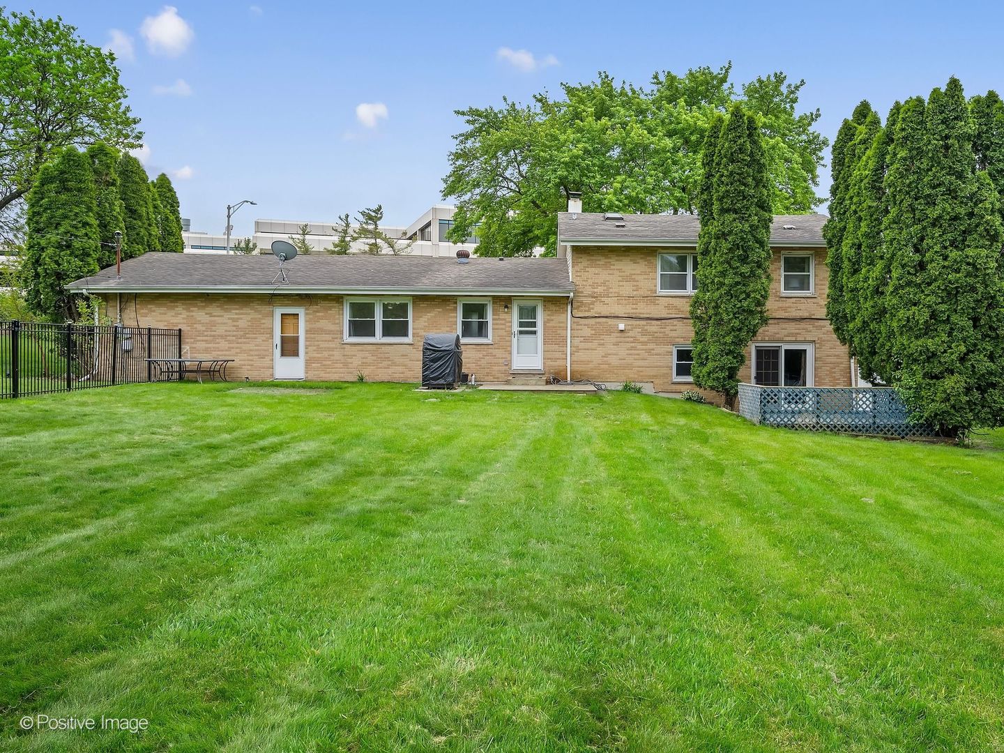 720 East 22nd Street Lombard, IL 60148 - Photo 22 of 27