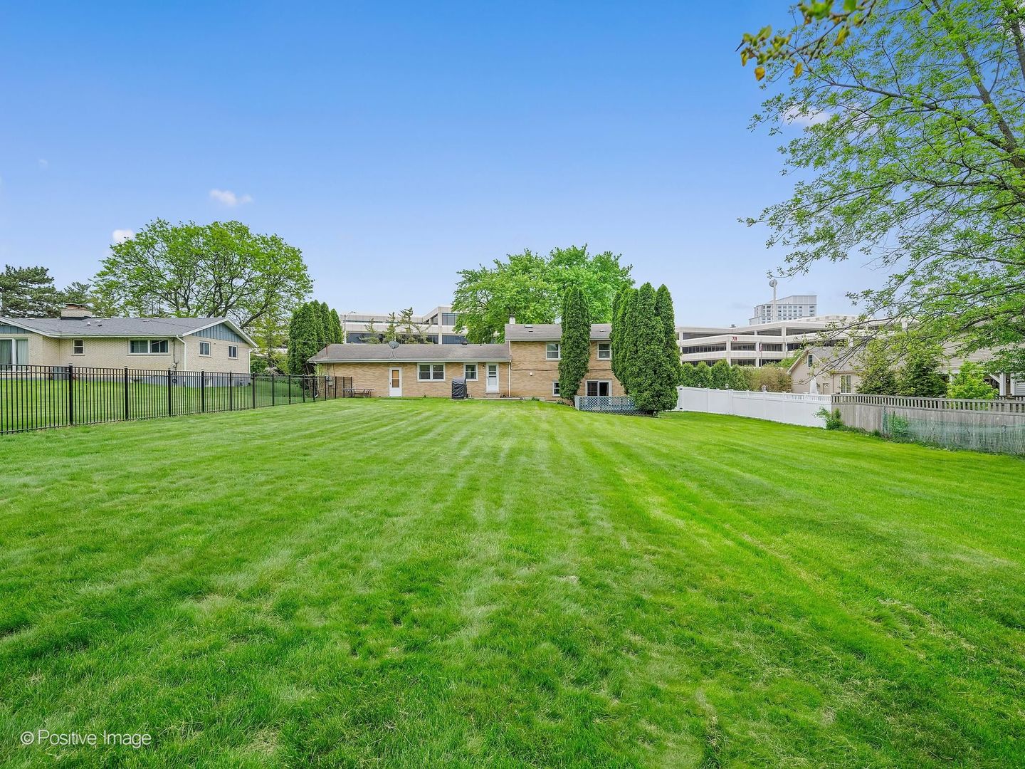 720 East 22nd Street Lombard, IL 60148 - Photo 24 of 27