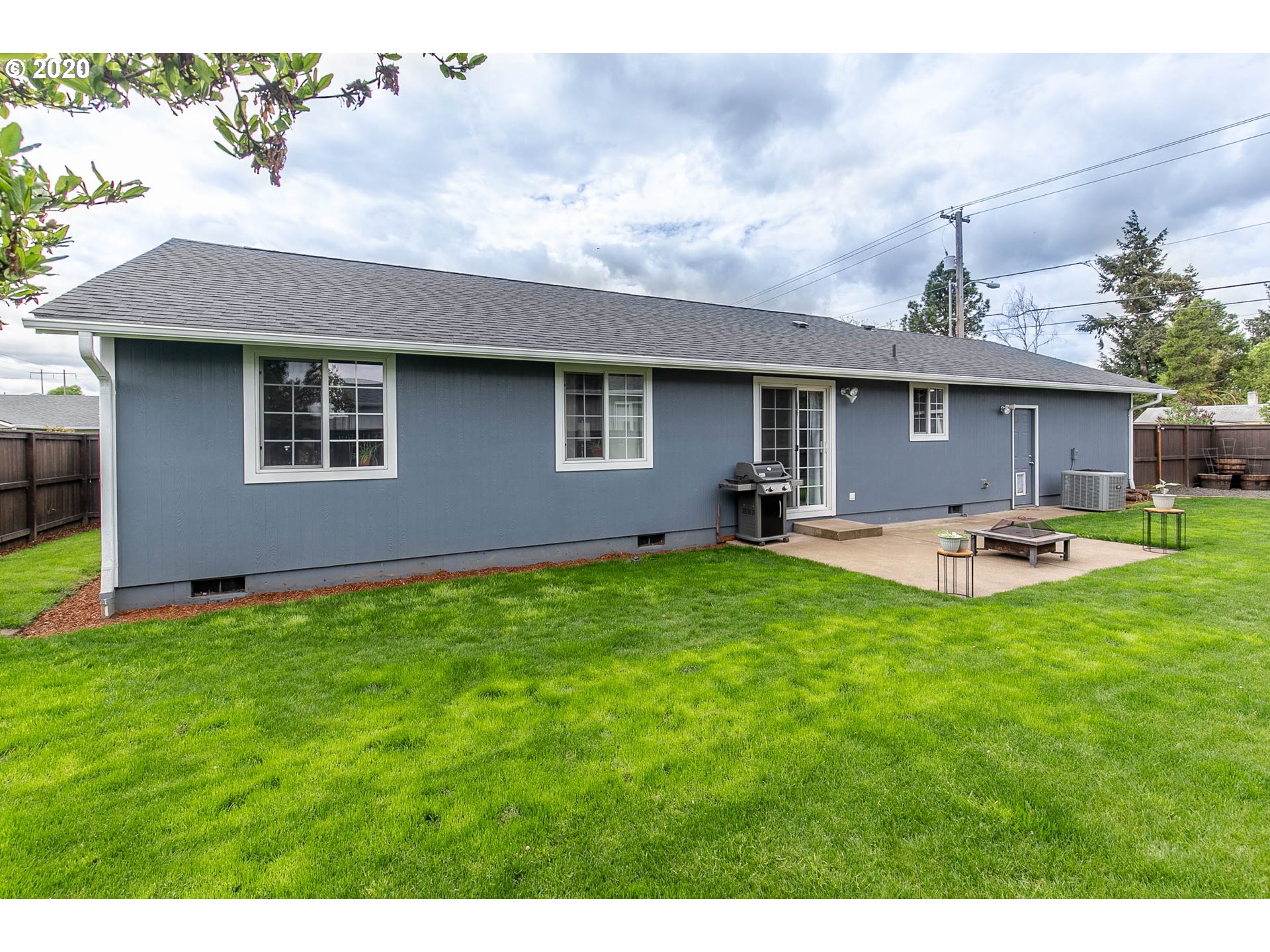 979 Echo Hollow Road Eugene, OR 97402 - Photo 24 of 32 Gallery Image 24