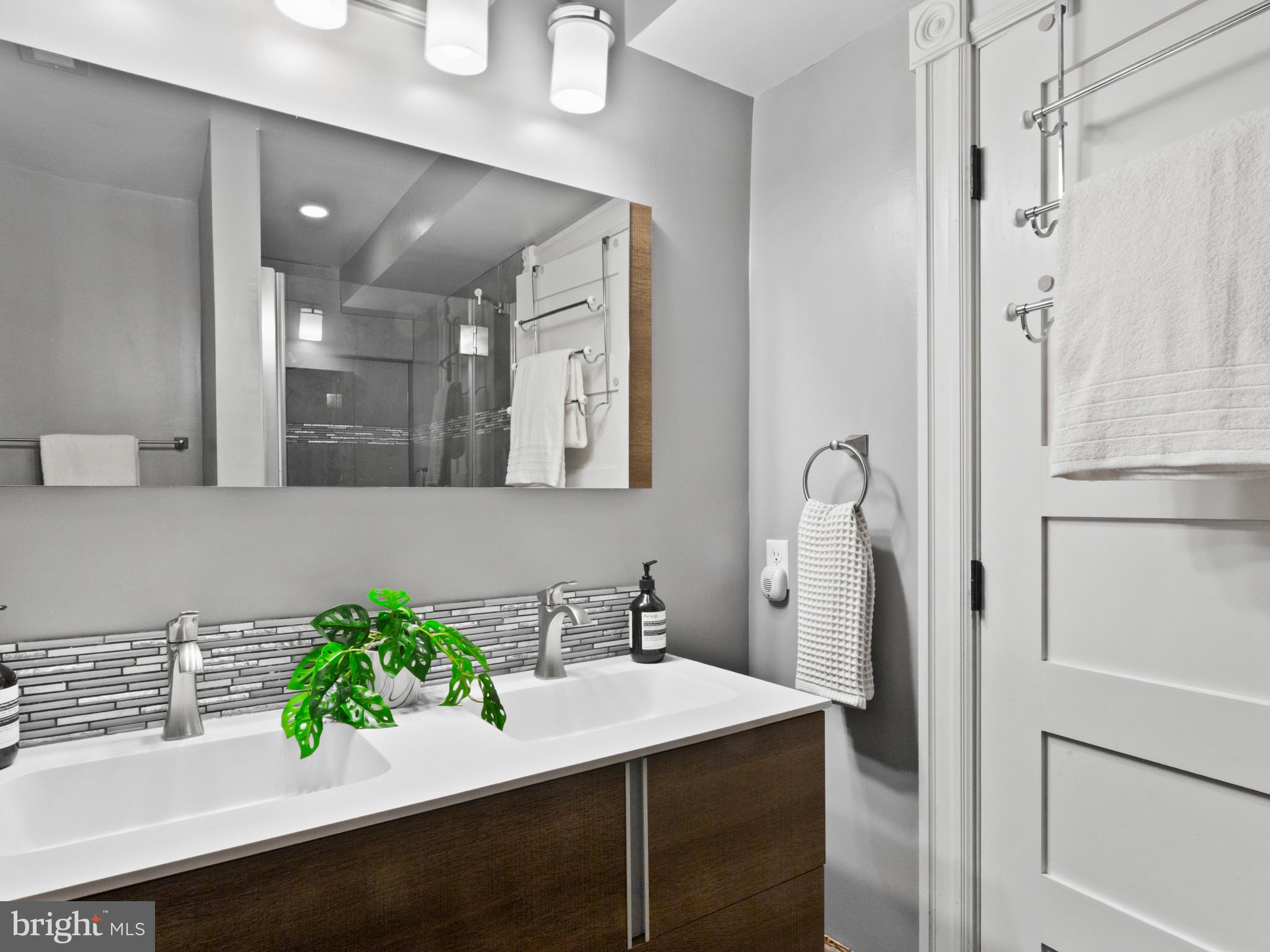 1128 Columbia Road Northwest, Unit 1 Washington, DC 20009 - Photo 34 of 42 Gallery Image 34