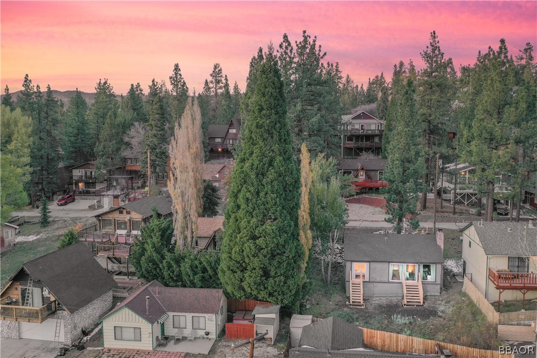 42897 Encino Road Big Bear Lake, CA 92315 - Photo 43 of 45 a view of a town with trees