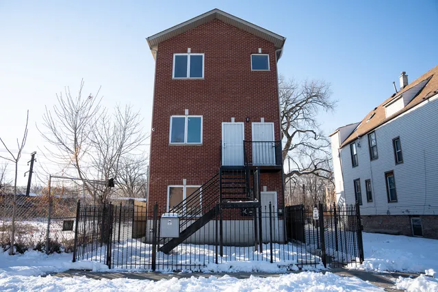 $499,000 | 7018 South Dorchester Avenue, Chicago, IL 60637