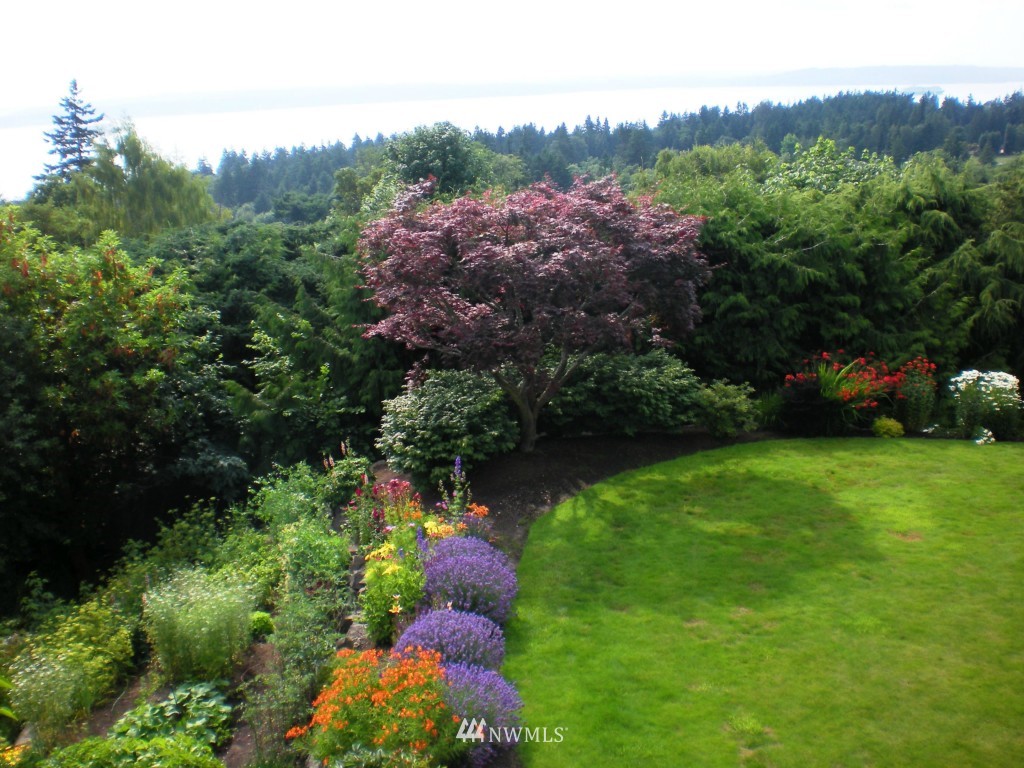 18373 Ridgefield Road Northwest Shoreline, WA 98177 - Photo 24 of 25 Gallery Image 24