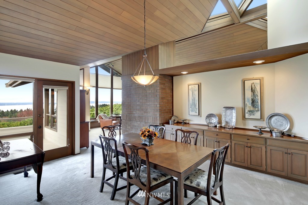 18373 Ridgefield Road Northwest Shoreline, WA 98177 - Photo 9 of 25 Gallery Image 9