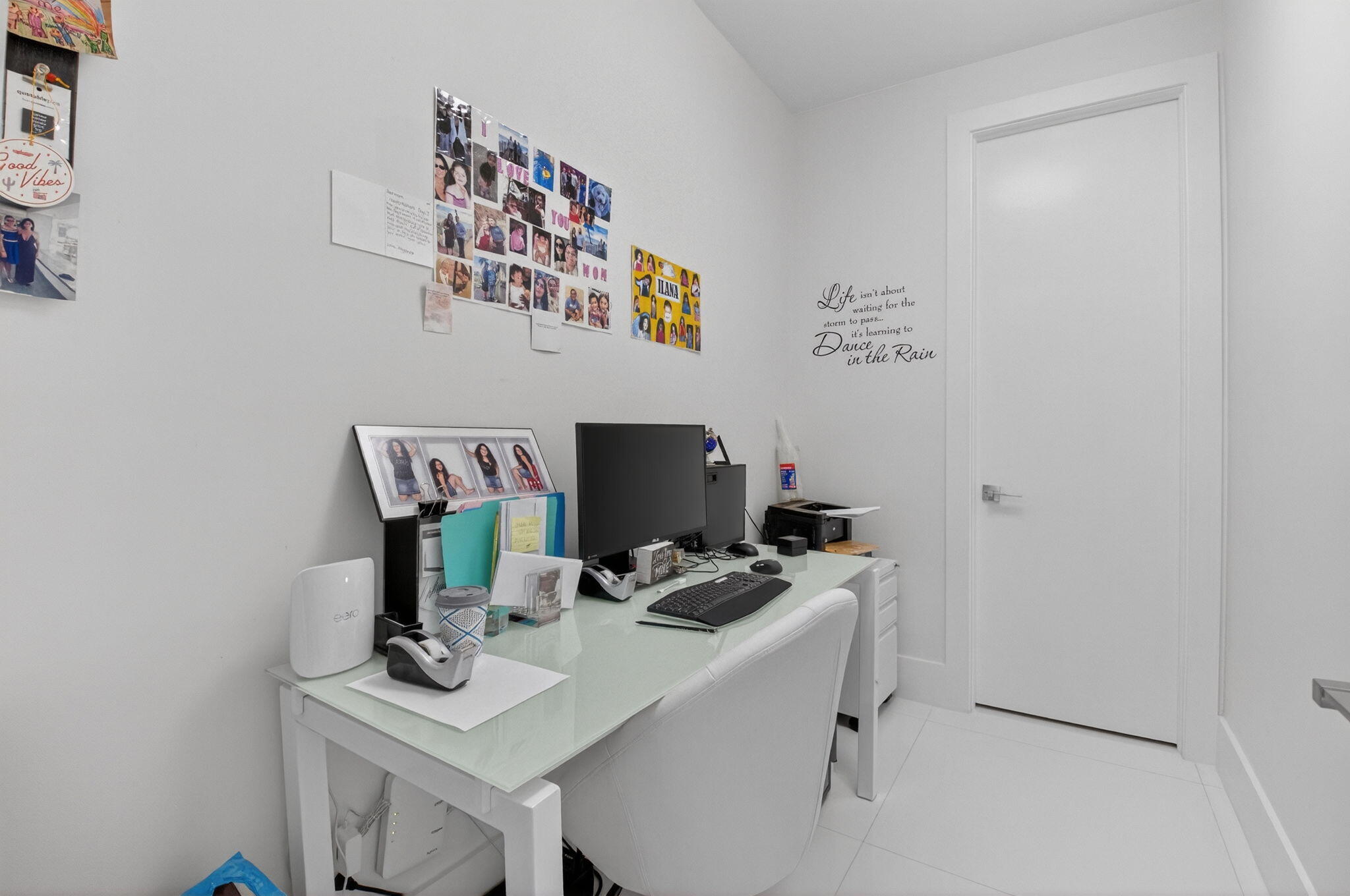 7075 Siena Court Boca Raton, FL 33433 - Photo 40 of 50 a room with a workspace