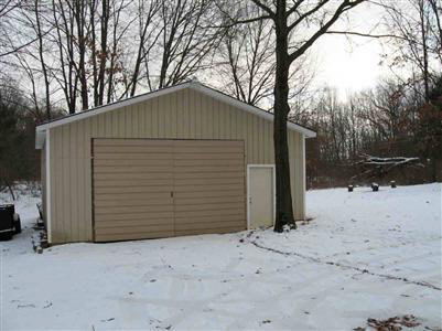 15277 McCaslin Lake Road Linden, MI 48451 - Photo 10 of 14 20204980-9.JPG