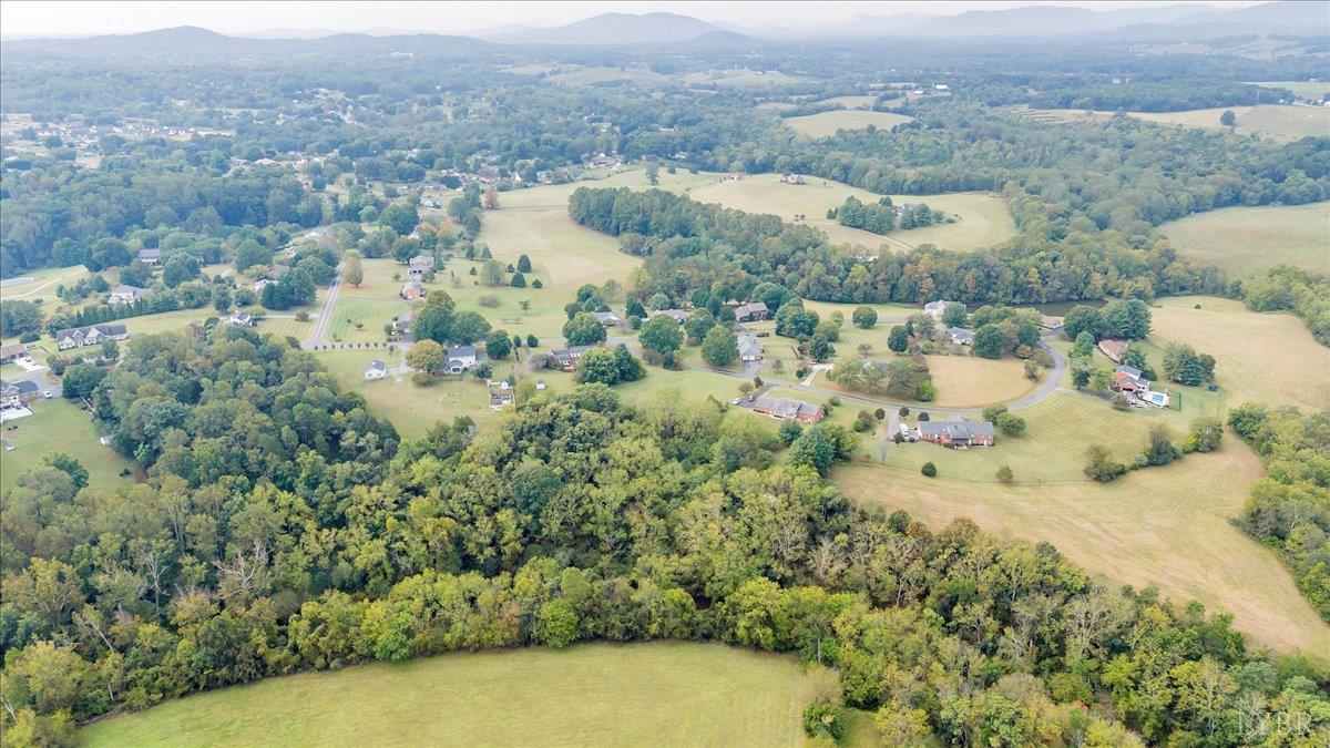 105 North Branch Road Bedford, VA 24523 - Photo 90 of 93 Gallery Image 90