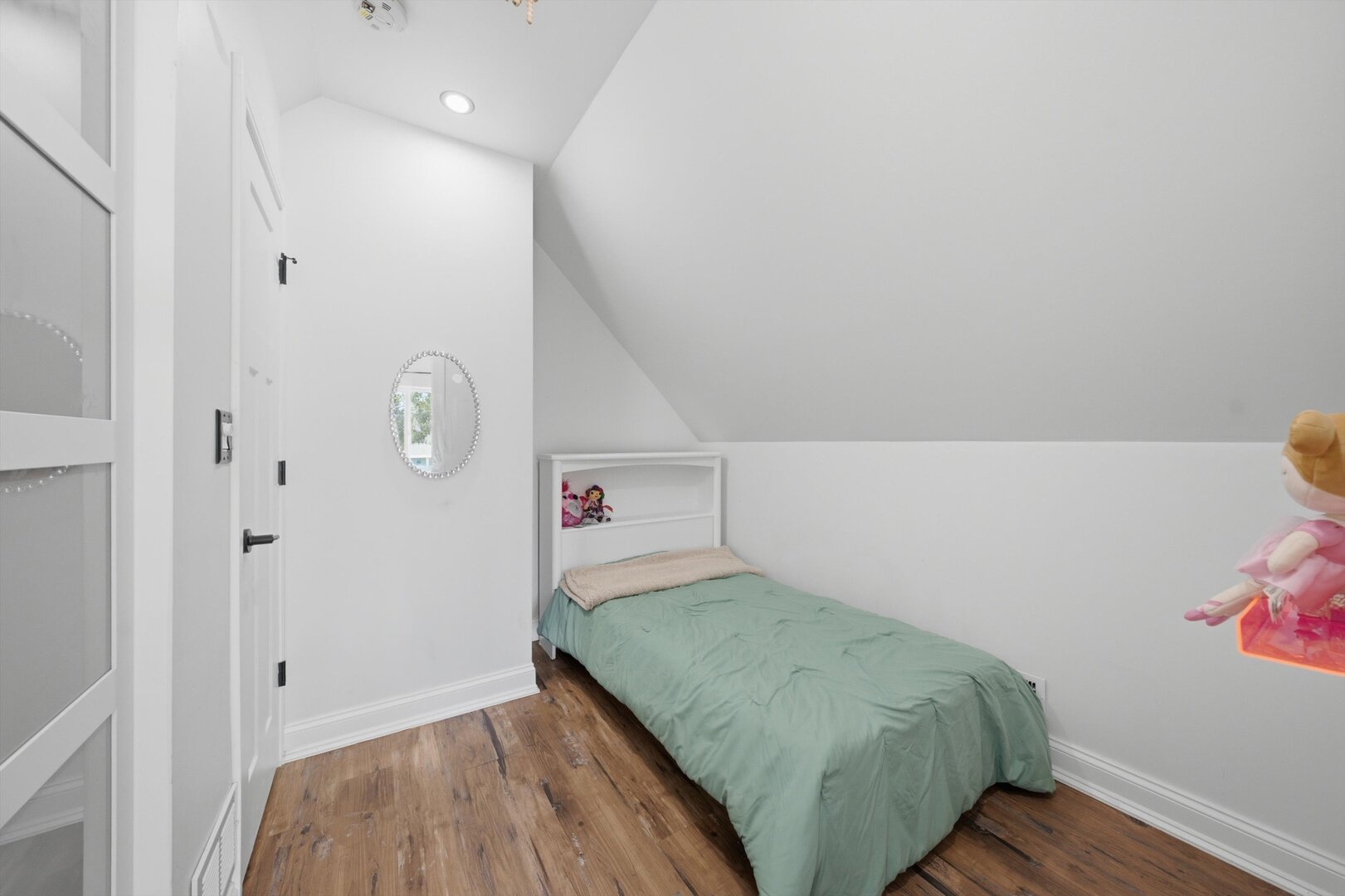 10801 Menard Avenue Chicago Ridge, IL 60415 - Photo 26 of 43 Gallery Image 26
