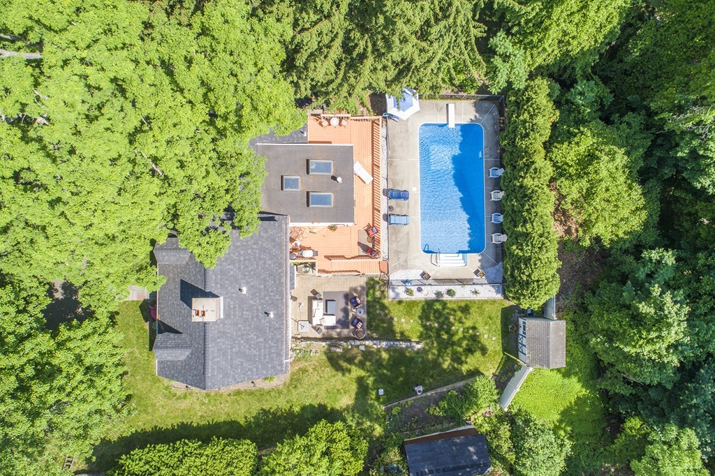 23 Wendover Road Springfield, MA 01118 - Photo 4 of 23