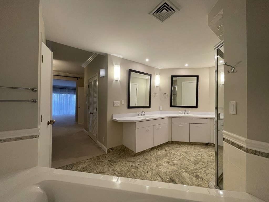 69 Algonquin Road, Unit 69 Chestnut Hill, MA 02467 - Photo 14 of 26