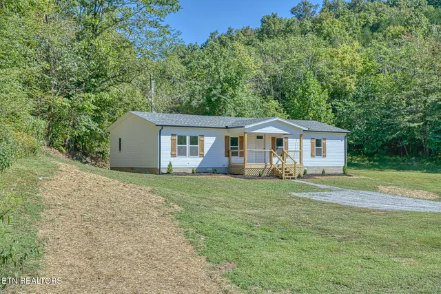 $249,900 | 2204 Wartrace Highway, Whitleyville, TN 38588