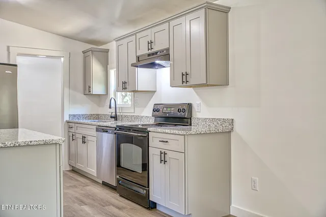 $249,900 | 2204 Wartrace Highway, Whitleyville, TN 38588