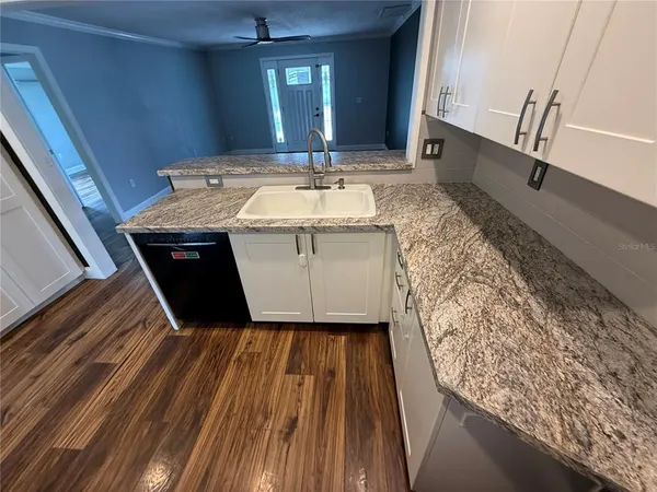 $302,500 | 2722 9th Avenue West, Bradenton, FL 34205