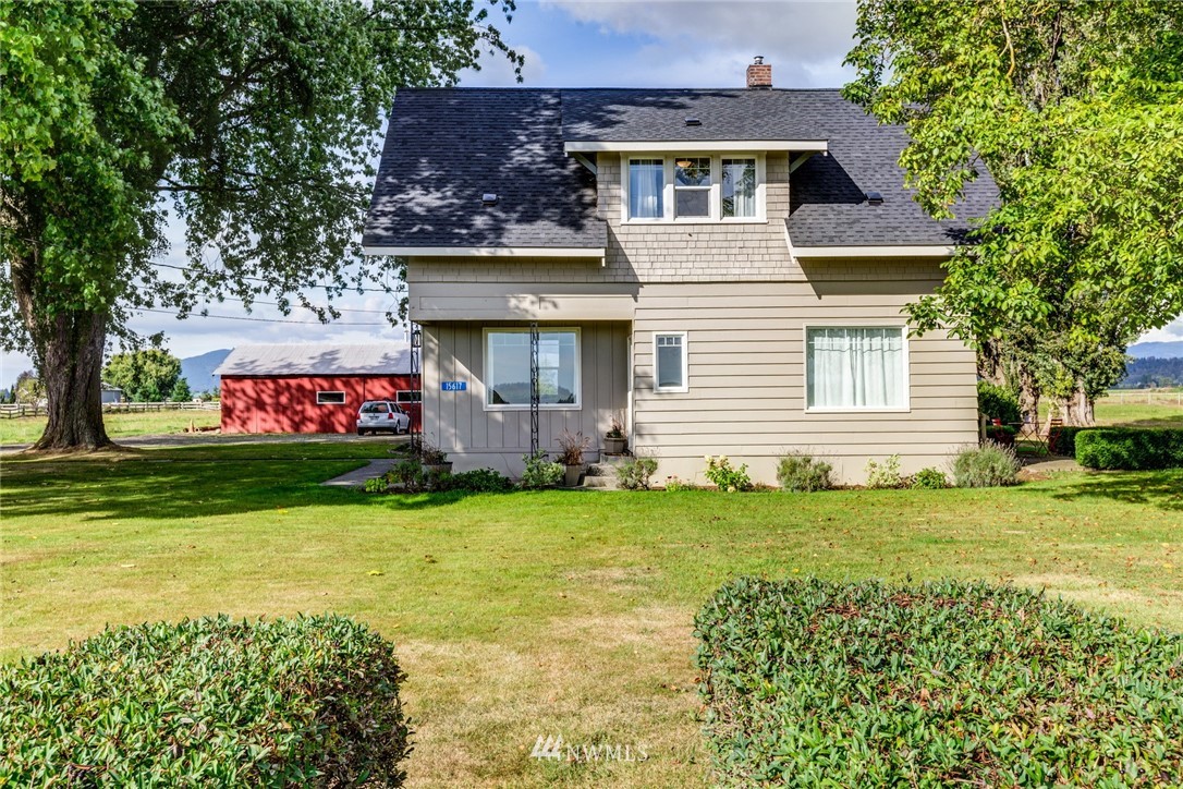 15617 Field Road Bow, WA 98232 - Photo 3 of 39 Gallery Image 3