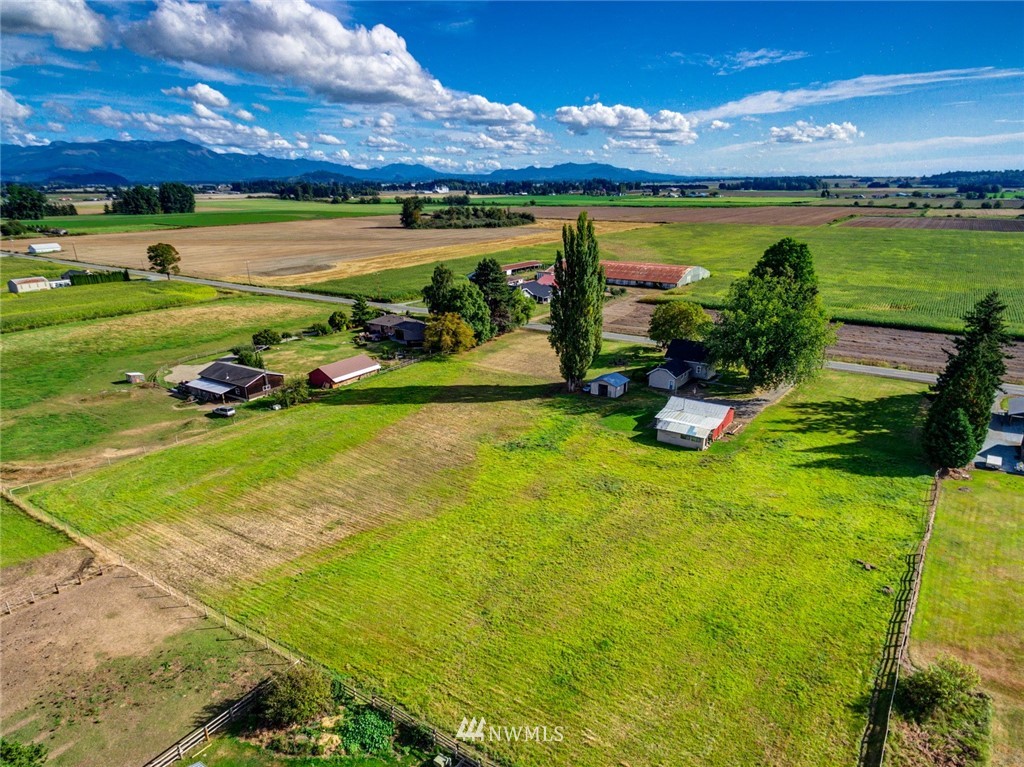 15617 Field Road Bow, WA 98232 - Photo 38 of 39 Gallery Image 38