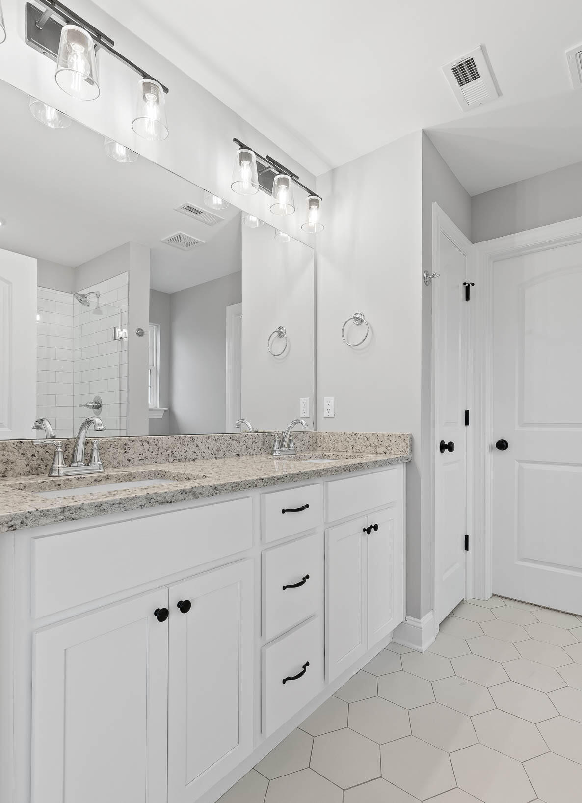 4054 Inlet Loop, Unit 75 Chattanooga, TN 37416 - Photo 13 of 21 InletLpNew-22