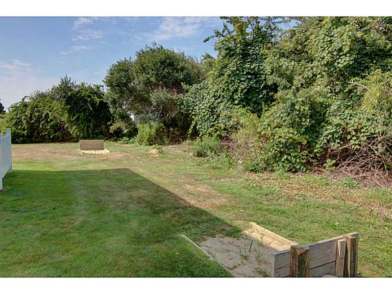 50 Glocester Road Narragansett, RI 02882 - Photo 21 of 25 Yard/Garden.