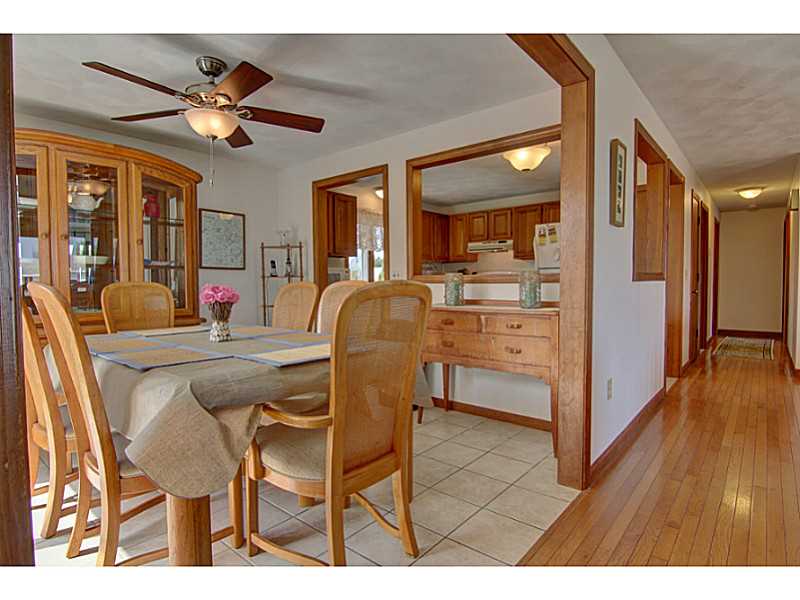 50 Glocester Road Narragansett, RI 02882 - Photo 5 of 25 Dining Room.