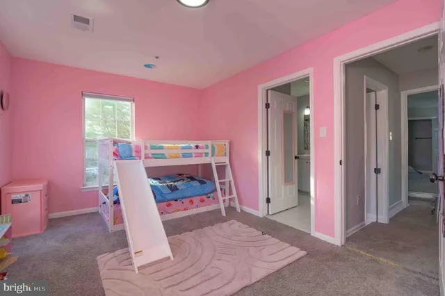 a view of a livingroom with furniture