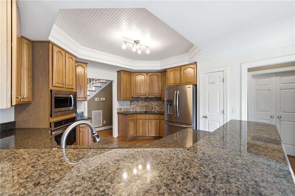 7493 Bethel View Court Oak Ridge, NC 27310 - Photo 9 of 50 Gallery Image 9