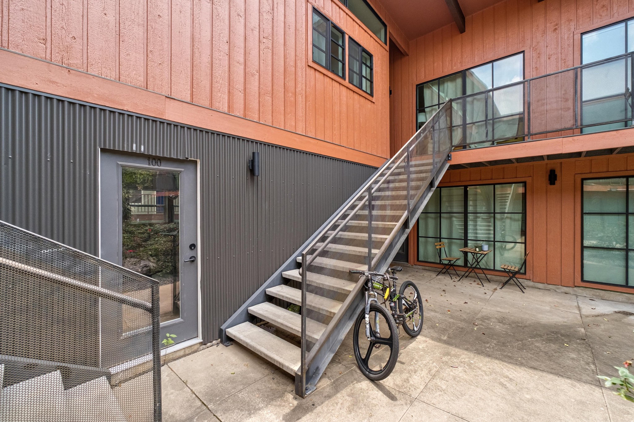400 East 30th Street, Unit 200 Austin, TX 78705 - Photo 3 of 21 a view of entryway with a balcony