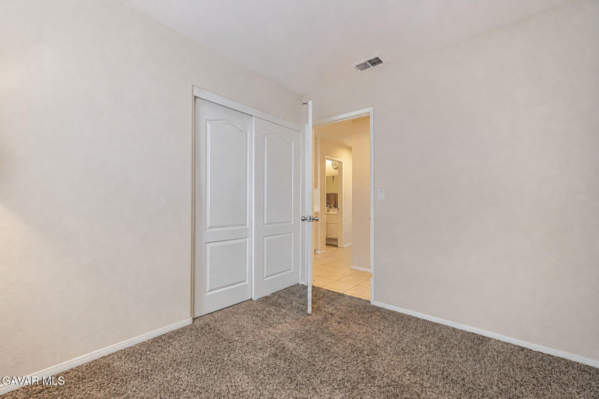 37064 Springfield Street Palmdale, CA 93552 - Photo 25 of 46 25-web-or-mls-26-print-AVOH--17