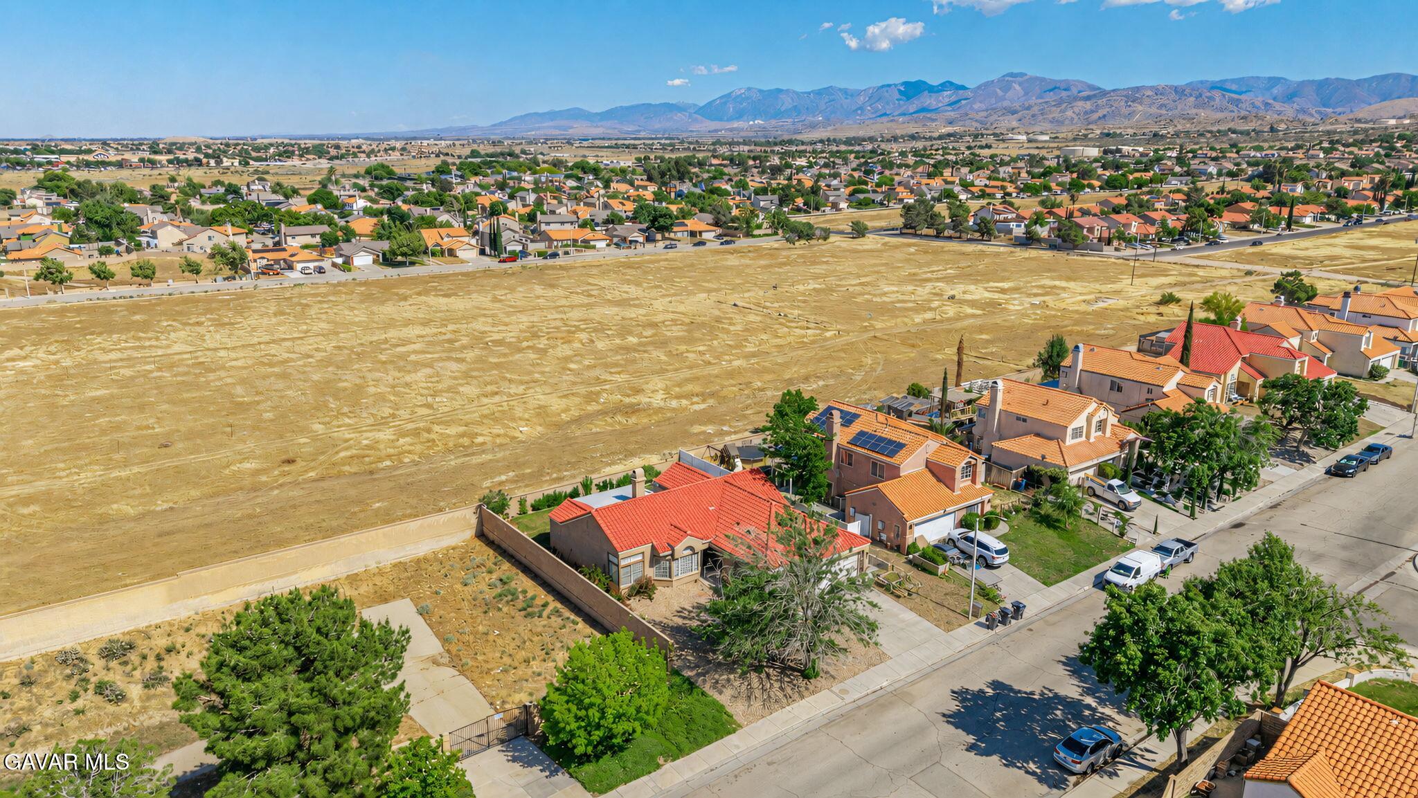 37064 Springfield Street Palmdale, CA 93552 - Photo 41 of 46 41-web-or-mls-AVOH--4