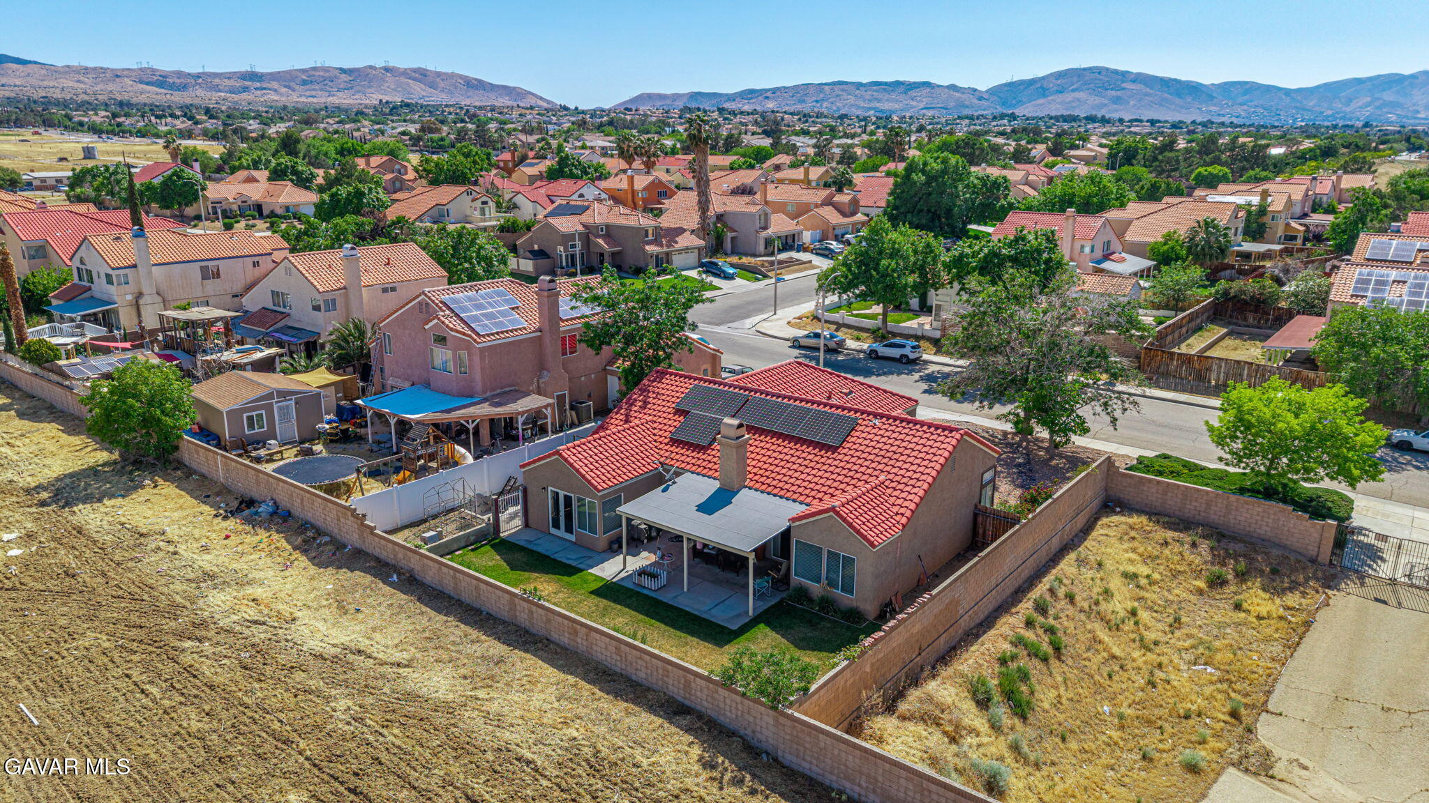 37064 Springfield Street Palmdale, CA 93552 - Photo 42 of 46 42-web-or-mls-AVOH--6(1)