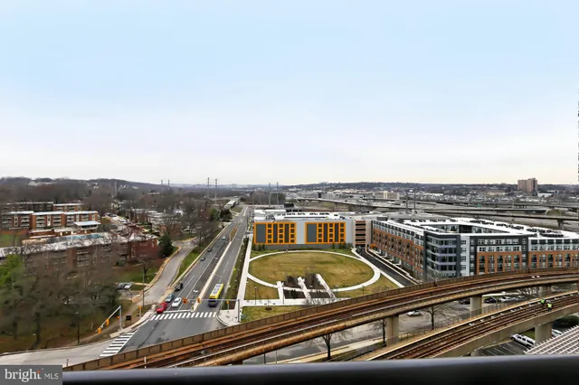 $2,100 | 2451 Midtown Avenue, Unit 903, Alexandria, VA 22303