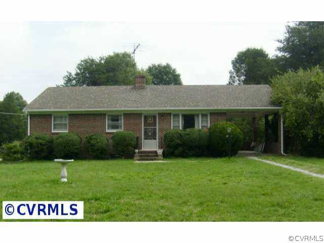 82 Buffalo Heights Road Farmville, VA 23901 - Photo 1 of 5 a view of a house with a yard