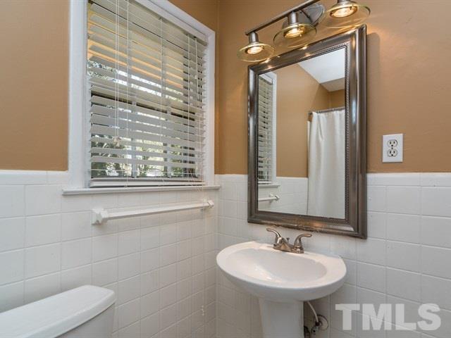 2007 Varnell Avenue Raleigh, NC 27612 - Photo 16 of 22 Gallery Image 16