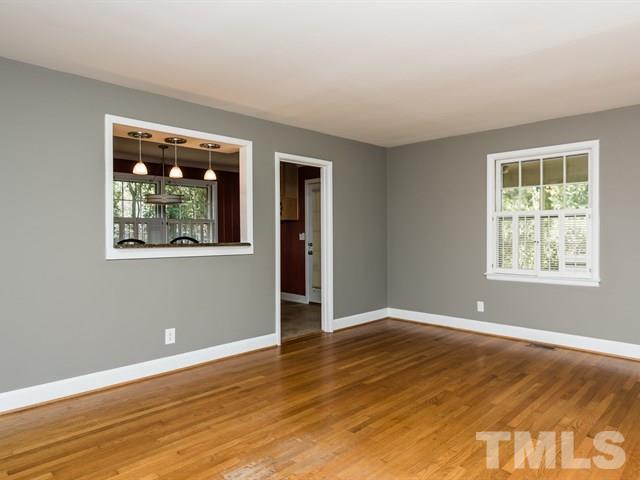 2007 Varnell Avenue Raleigh, NC 27612 - Photo 3 of 22 Gallery Image 3