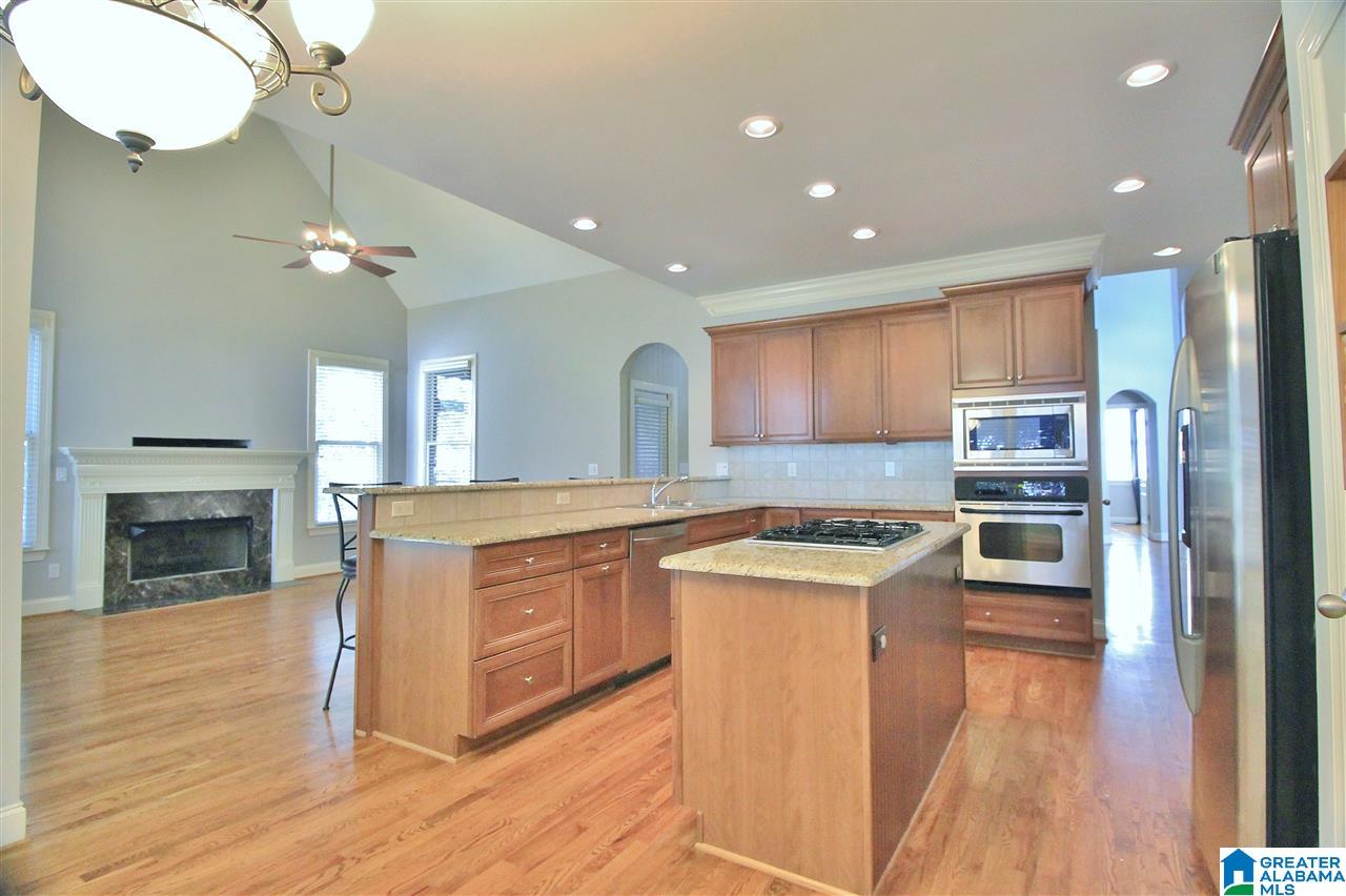 1024 Sandhurst Circle Birmingham, AL 35242 - Photo 9 of 43
