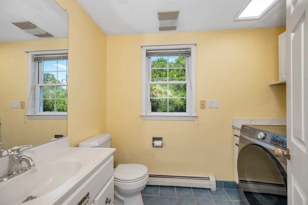 12 R Bayberry Lane Beverly, MA 01915 - Photo 12 of 41